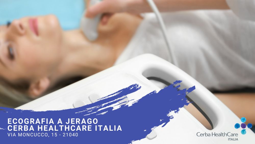 Medico specialista esegue un'ecografia a Jerago nel centro Cerba HealthCare Italia